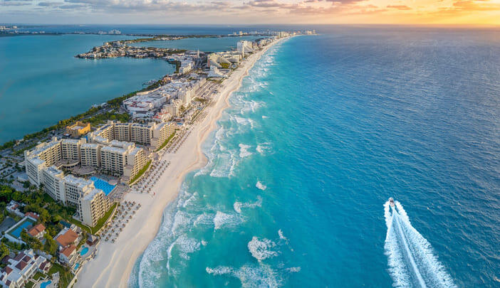 getting-around-cancun-how-to-get-around-for-tourists